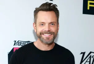 What disability does Joel McHale have