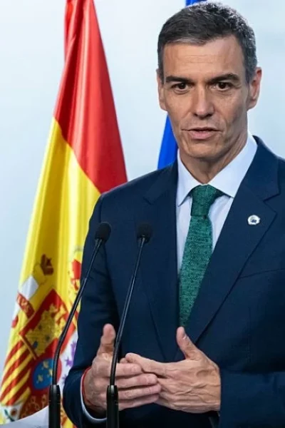 What did Pedro Sánchez do for Spain?