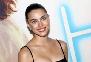 What does Casey Mears do now